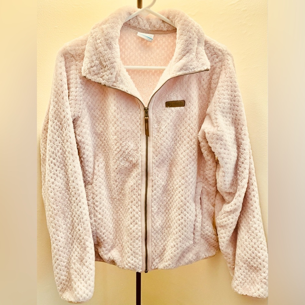 Lt.pink Columbia zip up